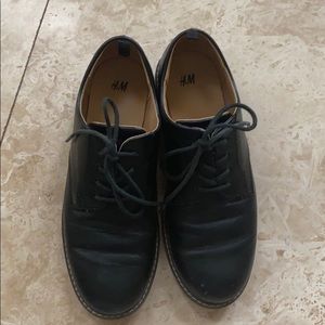 h&m boys dress shoes sz 4 Eu 36